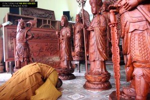 Buổi lễ thỉnh tượng 8 Tôn tượng gỗ Hương nguyên khối cao từ 1.5m - 1.95m về chùa Vạn Phước, Bà Rịa Vũng Tàu
