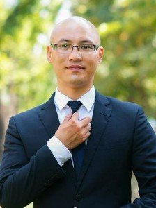Ông Nguyễn Ngọc Phương - quản lý Cơ sở Điêu khắc Tượng Phật Đào Văn Bồi