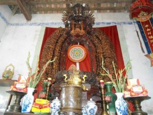 Thân tượng Quan Âm bị trộm