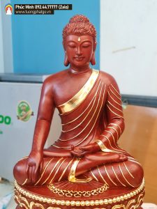Tôn tượng Phật Thích Ca lối Gandhara ngồi Xúc địa ấn Thếp Chỉ Y và Cánh sen vàng lá 9999