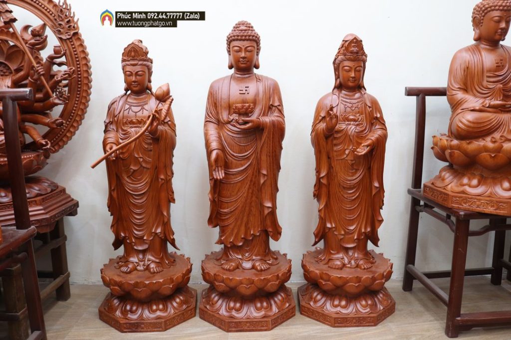 Những tượng cỡ nhỏ đang có sẵn tại Xưởng tượng Phật gỗ Phúc Minh